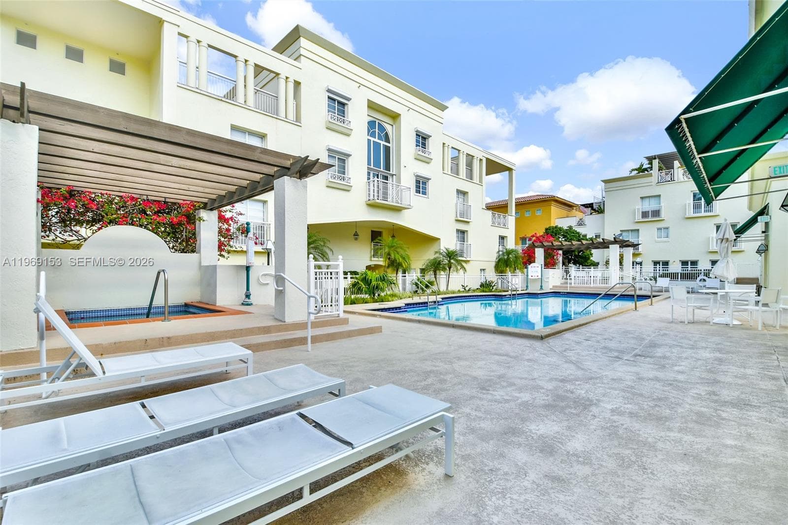 THE COURTS AT SOUTH BEACH · #432 in Miami Beach - Photo 32