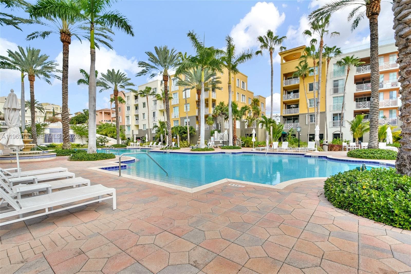 THE COURTS AT SOUTH BEACH · #432 in Miami Beach - Photo 29
