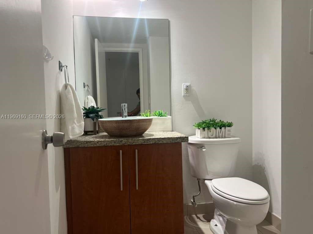 OCEANVIEW BUILDING B · #808 in Sunny Isles Beach - Photo 14