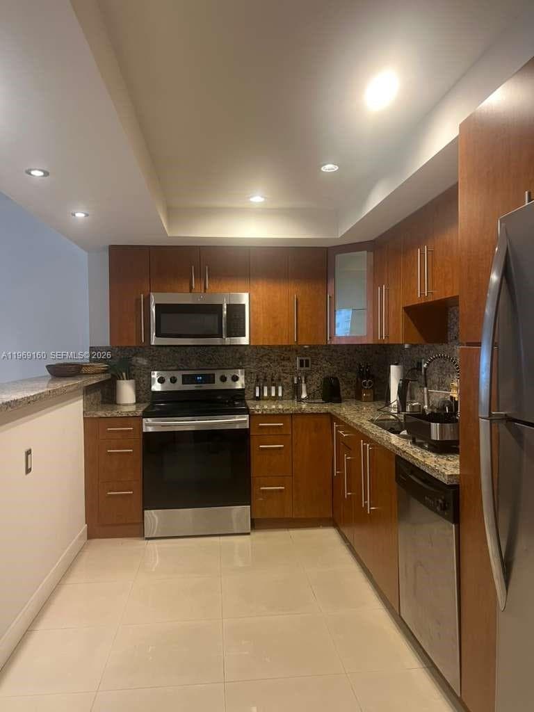 OCEANVIEW BUILDING B · #808 in Sunny Isles Beach - Photo 8