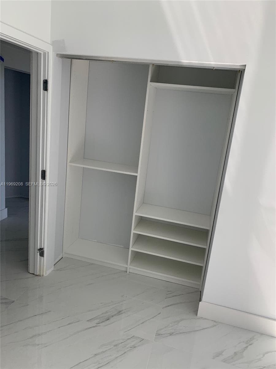 THE HARBOUR NORTH CONDO · #2907 in North Miami Beach - Photo 9
