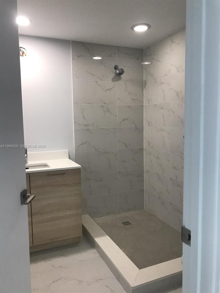 THE HARBOUR NORTH CONDO · #2907 in North Miami Beach - Photo 15