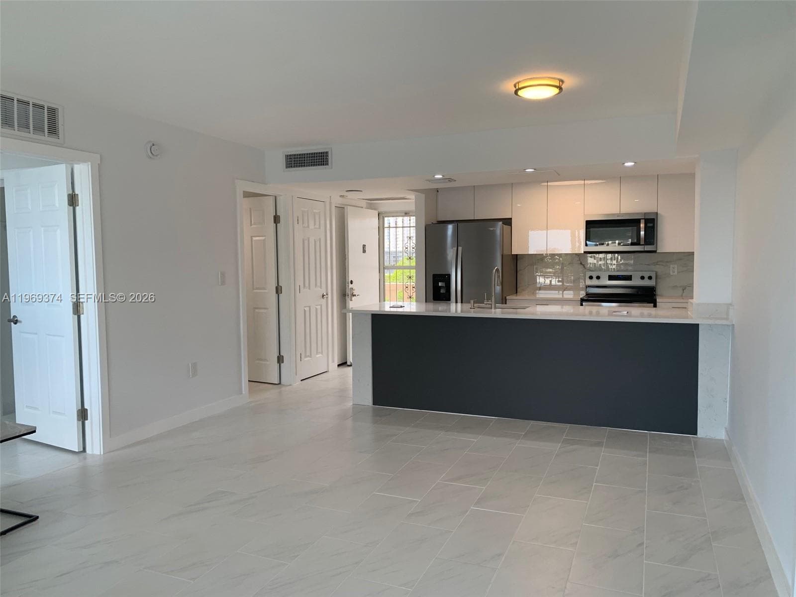 POINT EAST CONDO · #D-508 in Aventura - Photo 5