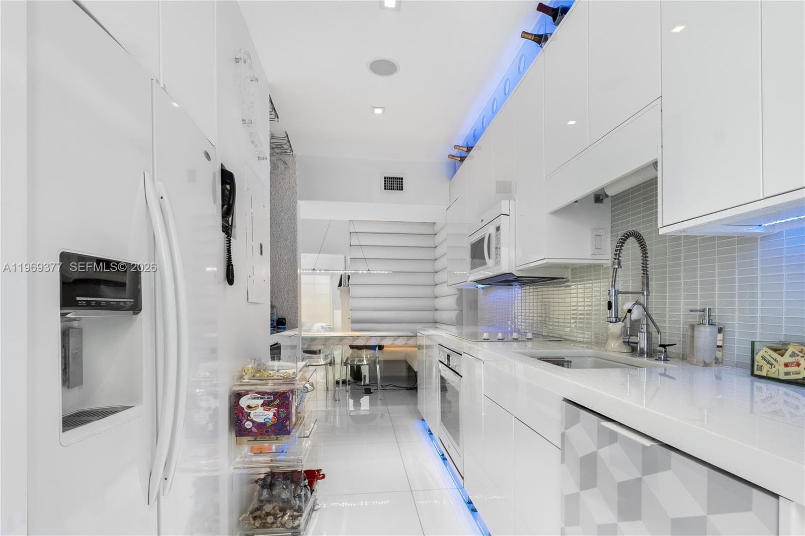 LINCOLN ROAD VILLAS SOUTH · #1 in Miami Beach - Photo 9