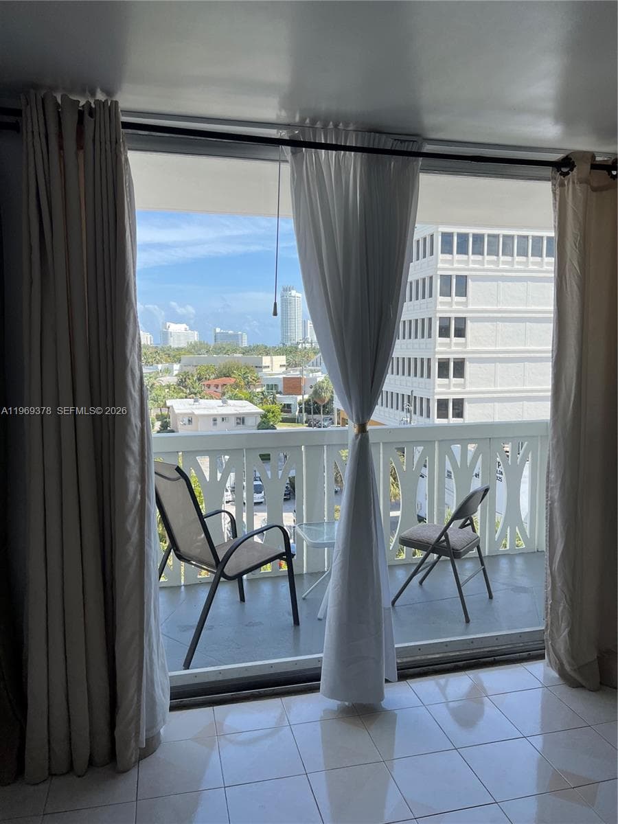 NAUTILUS TOWER · #6B in Miami Beach - Photo 7