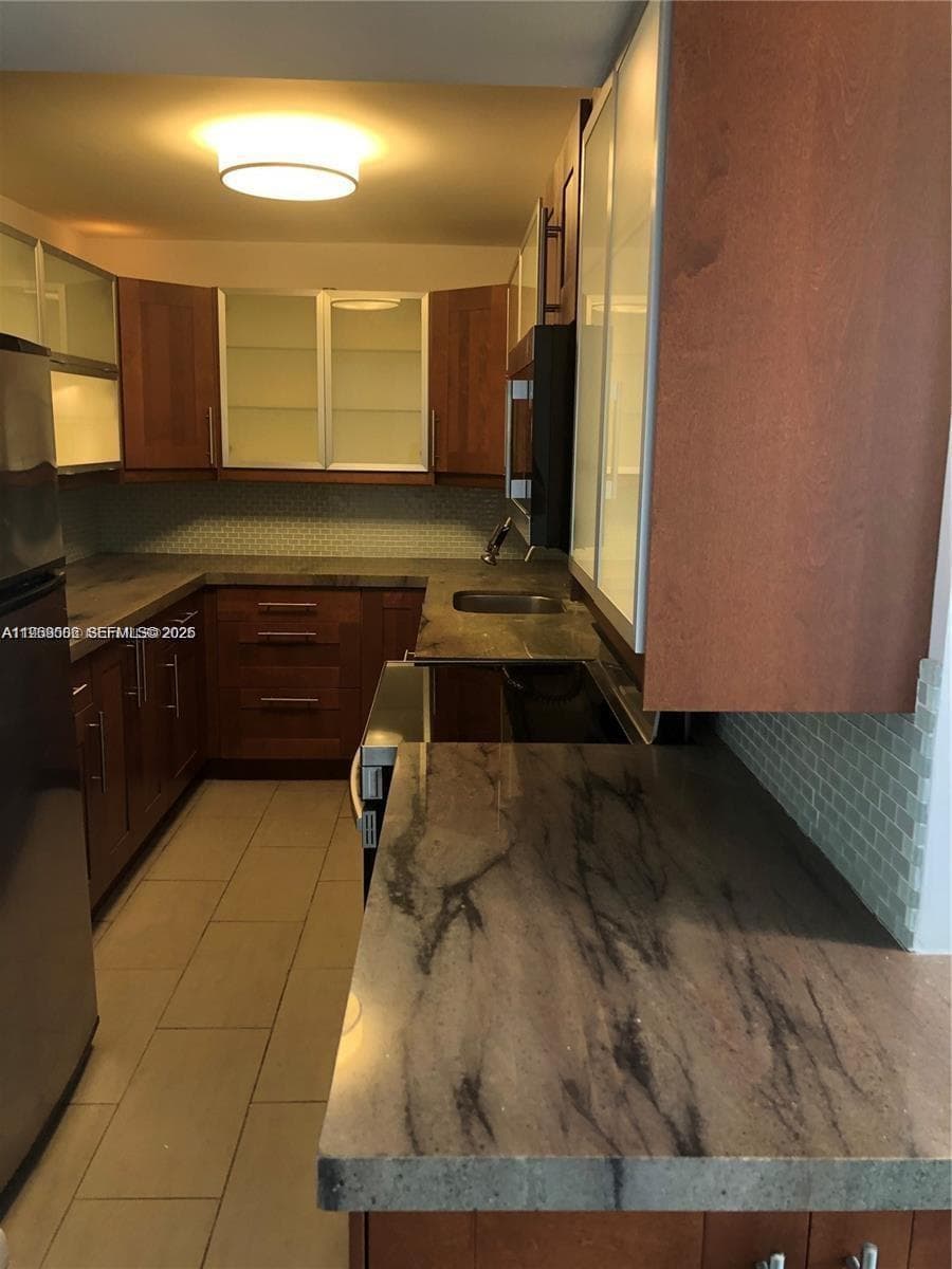 PORT ROYALE CONDO · #403 in Miami Beach - Photo 12