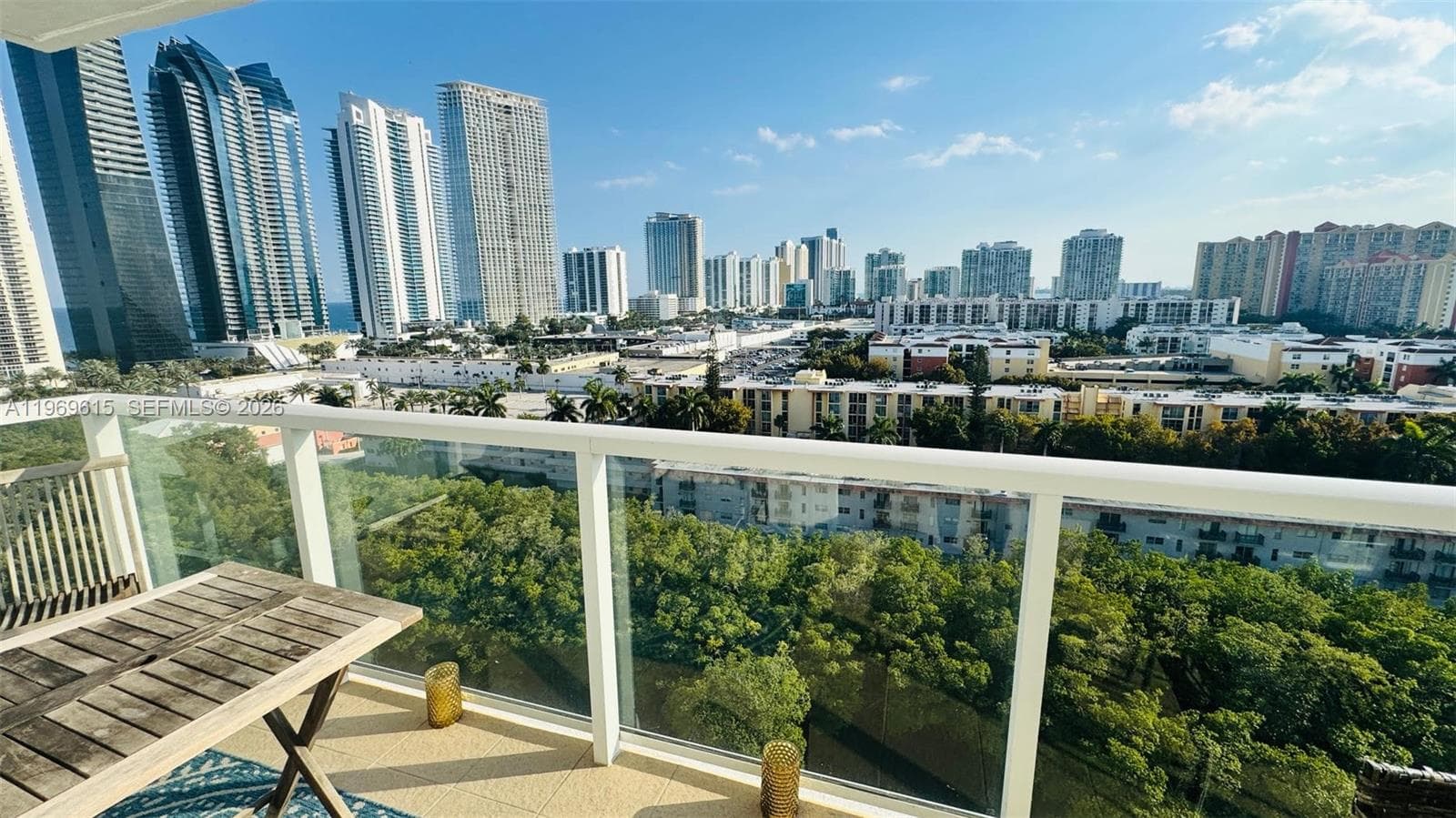 WINSTON TOWER 300 CONDO · #1518 in Sunny Isles Beach - Photo 5