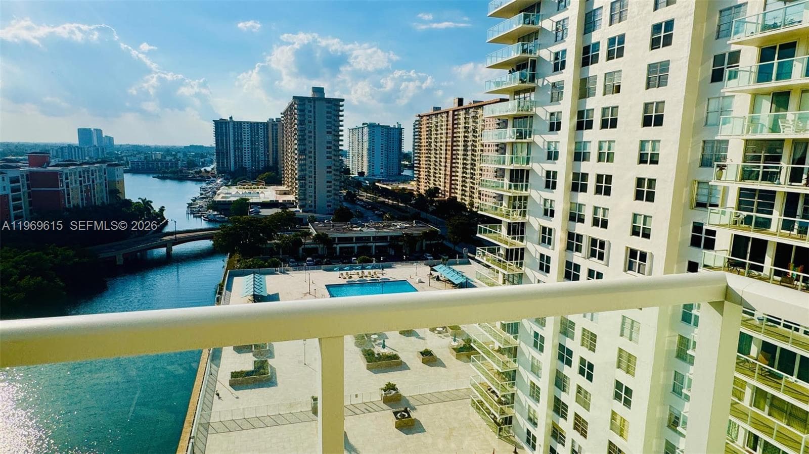 WINSTON TOWER 300 CONDO · #1518 in Sunny Isles Beach - Photo 11
