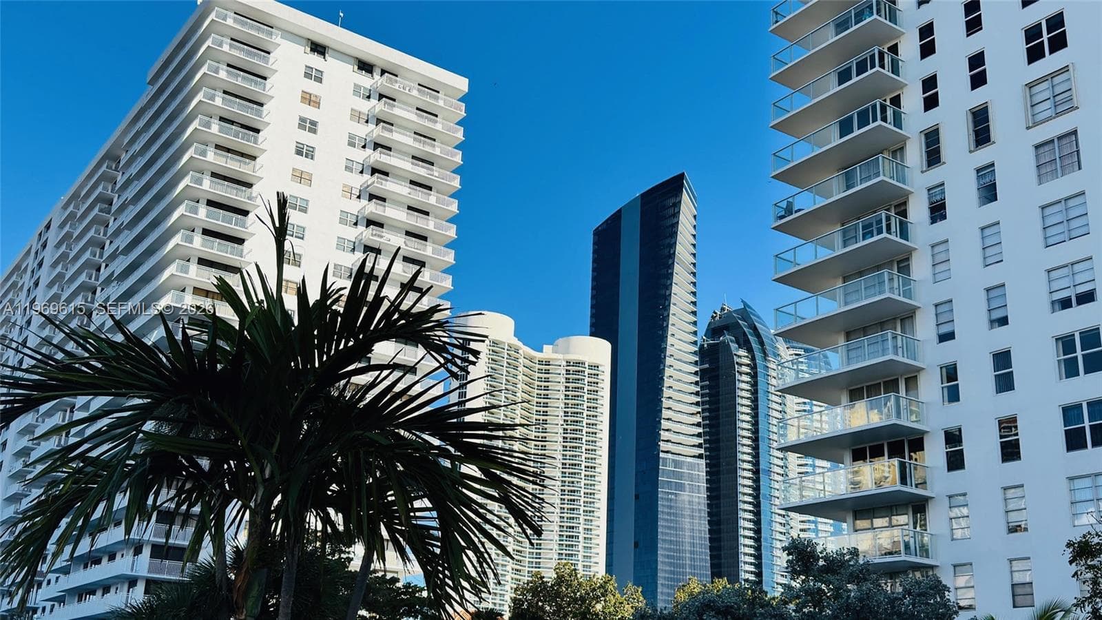WINSTON TOWER 300 CONDO · #1518 in Sunny Isles Beach - Photo 40