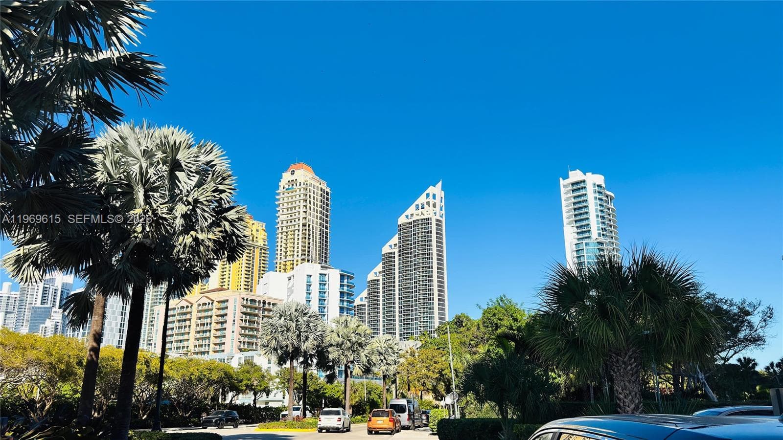 WINSTON TOWER 300 CONDO · #1518 in Sunny Isles Beach - Photo 39
