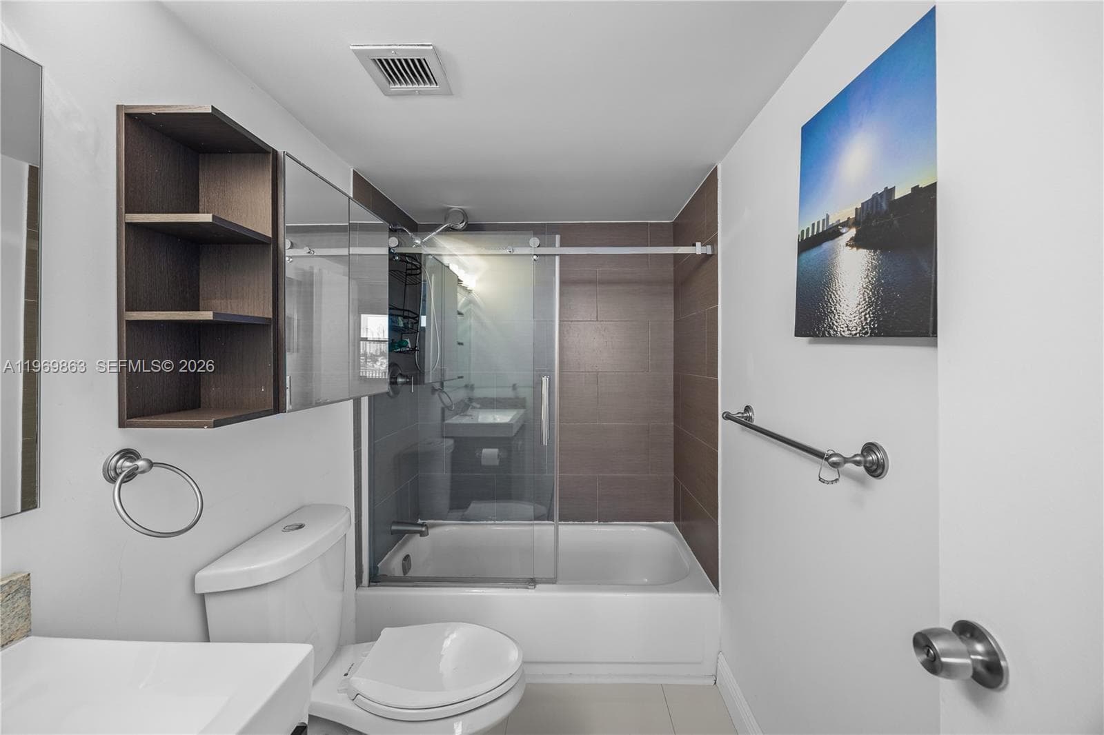 REEF CLUB · #5J in North Miami Beach - Photo 18