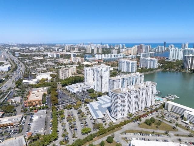 COMMODORE PLAZA CONDO · #401 in Aventura - Photo 30