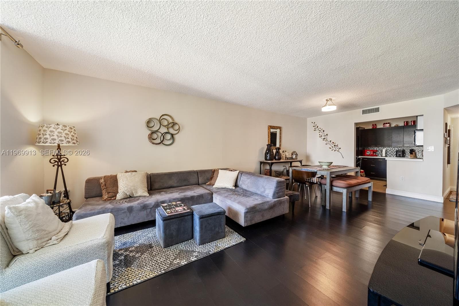 COMMODORE PLAZA CONDO · #401 in Aventura - Photo 18