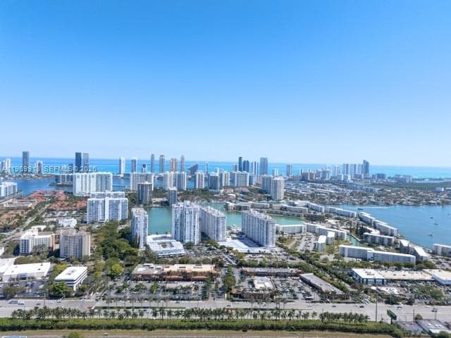 COMMODORE PLAZA CONDO · #401 in Aventura - Photo 31