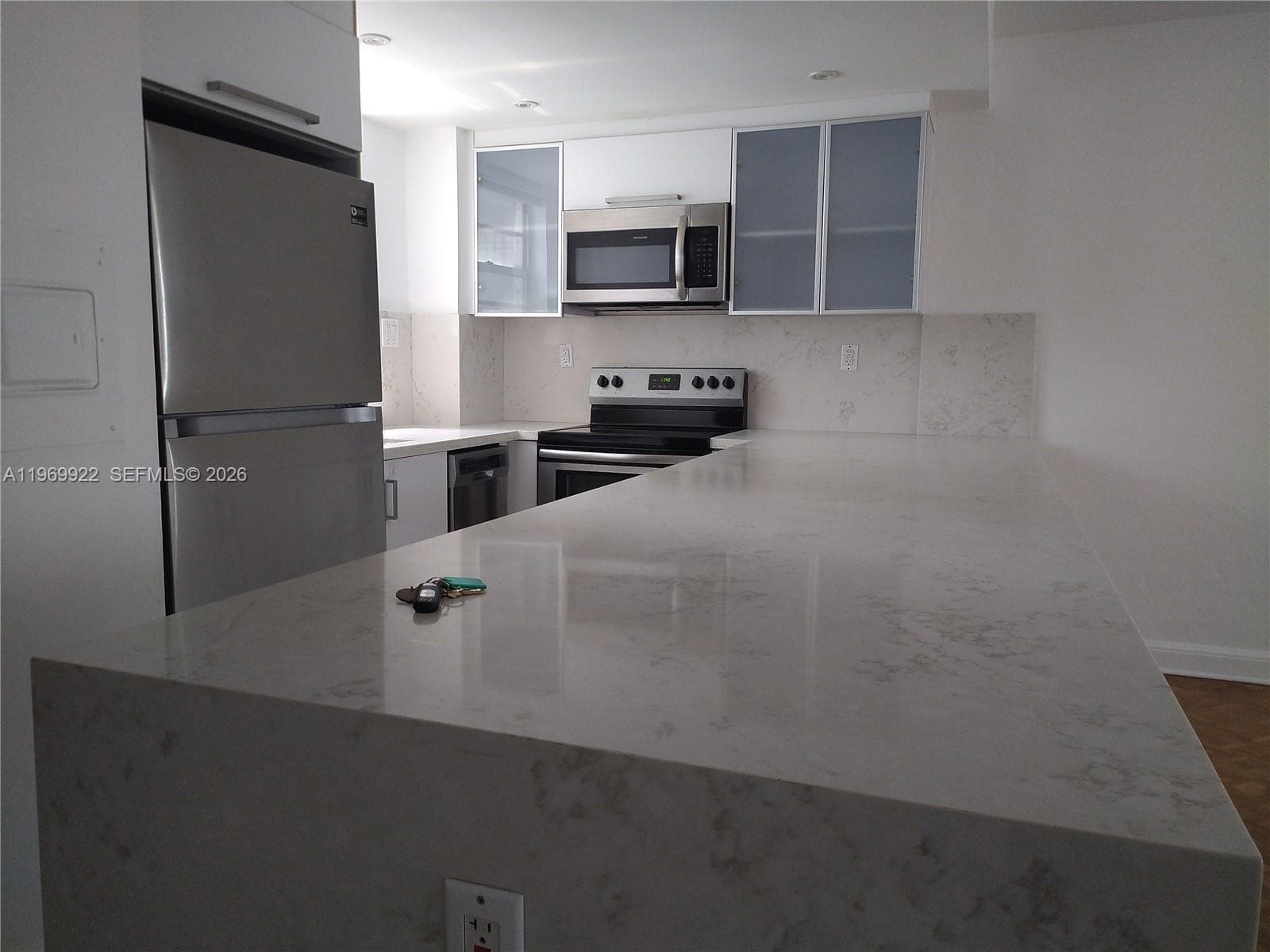 BAY PARK TOWERS CONDO · #1203 in Miami - Photo 2