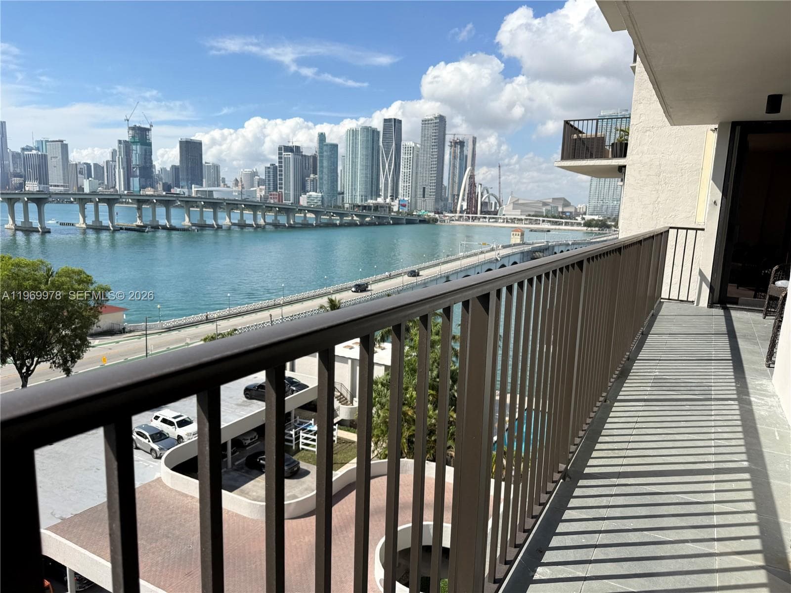 S-side Balcony