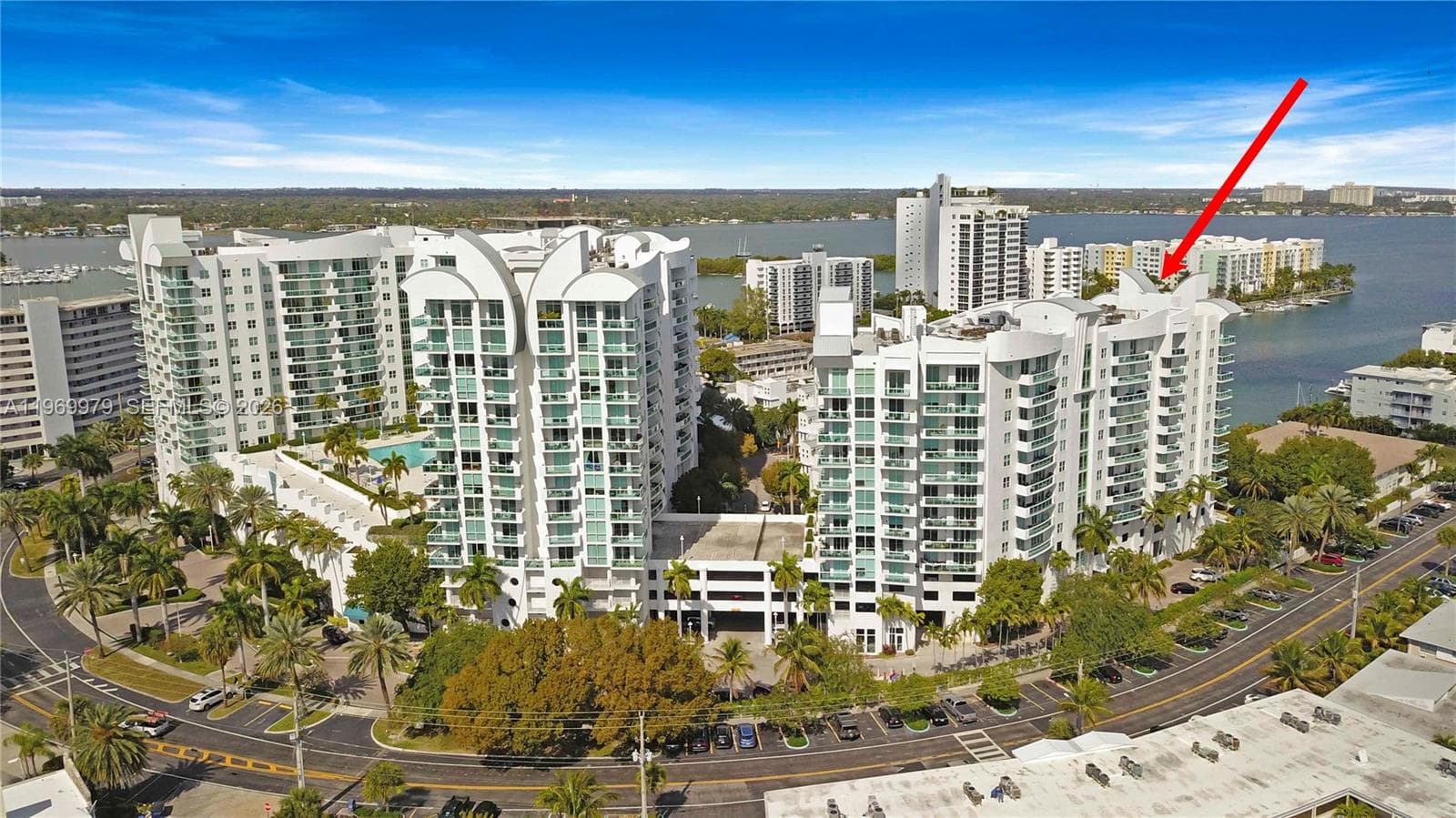 360 Condo · #405 in North Bay Village - Photo 3