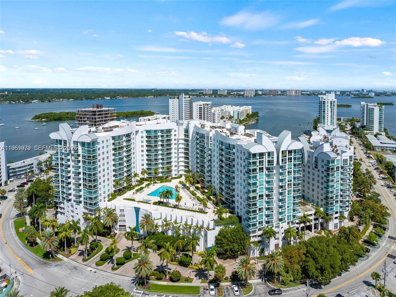 360 Condo · #405 in North Bay Village - Photo 36
