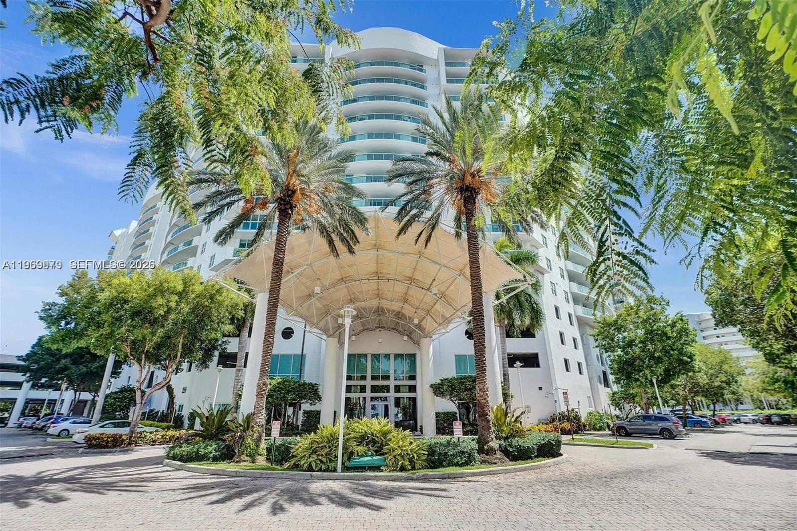 360 Condo · #405 in North Bay Village - Photo 48