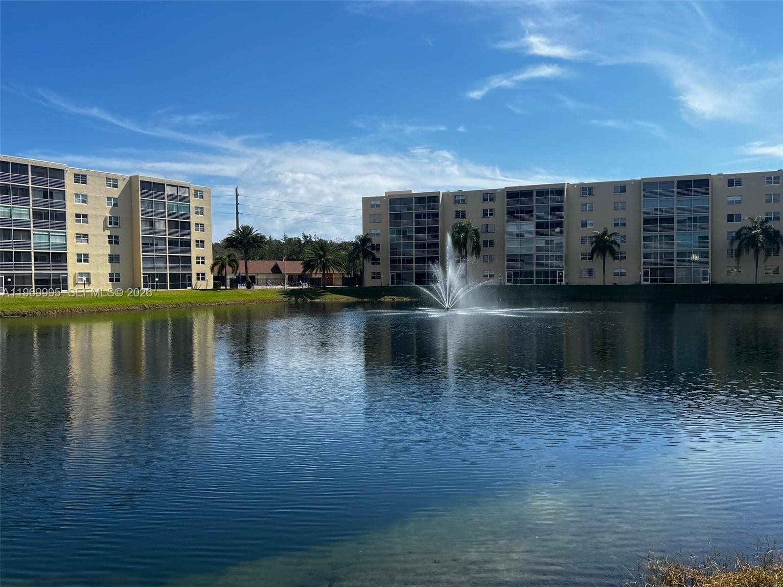 MEADOWBROOK LAKES VIEW CO · #109 in Dania Beach - Photo 19