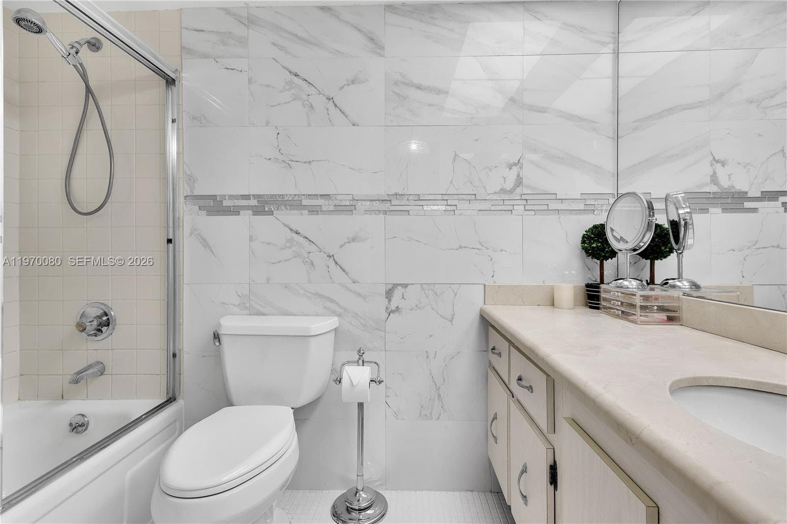 WINTON TOWERS · #405 in Sunny Isles Beach - Photo 5