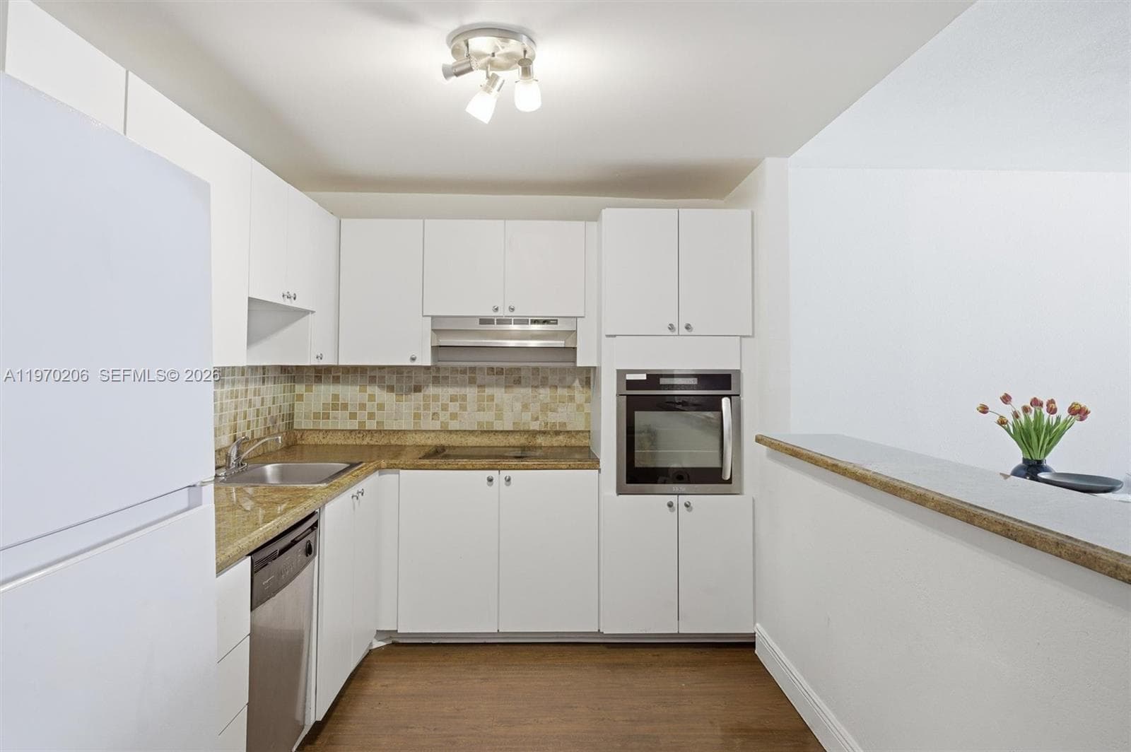 Oceanview A · #120 in Sunny Isles Beach - Photo 7