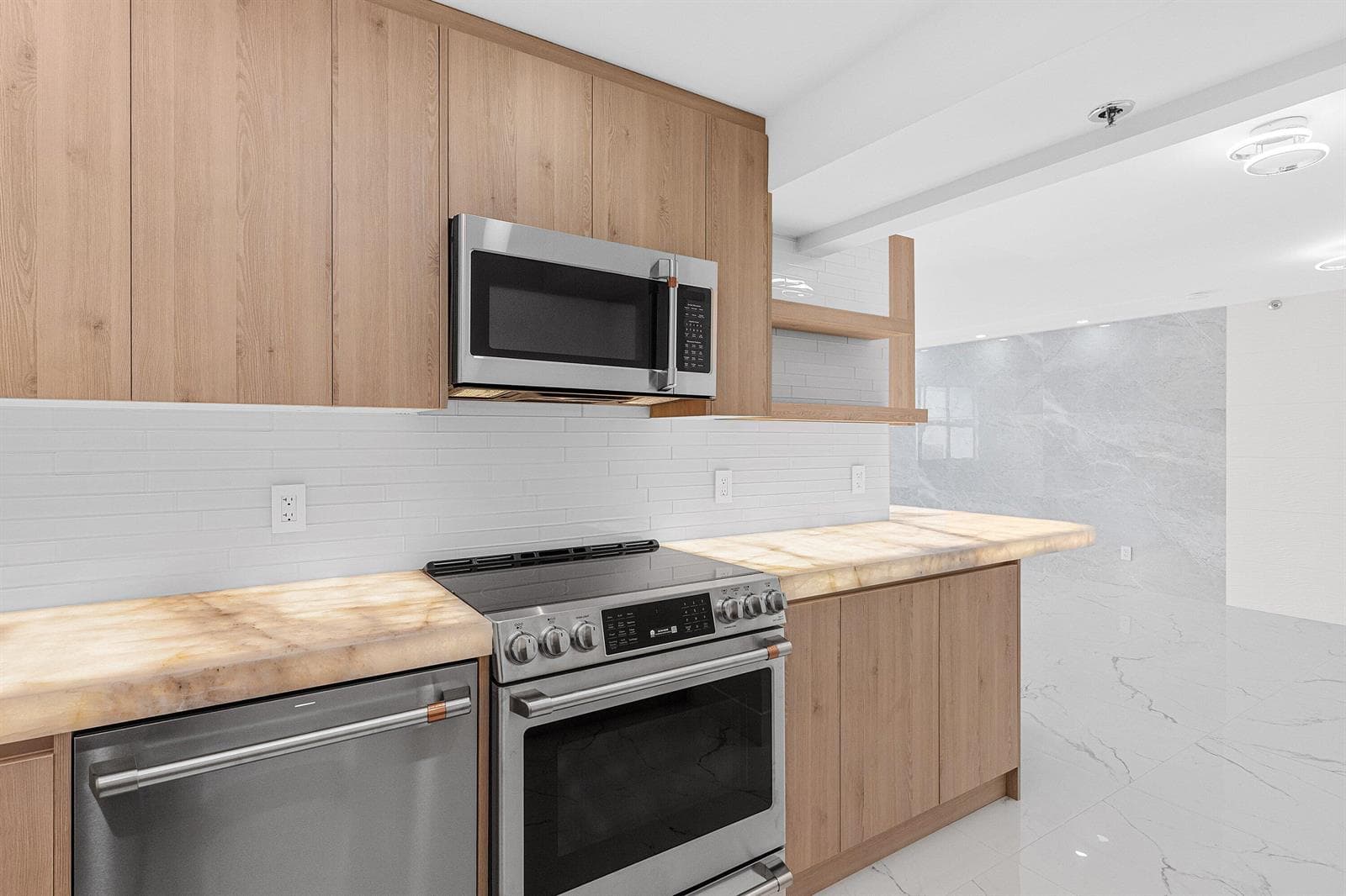 007-4505SouthOceanBoulevard-803-Highland