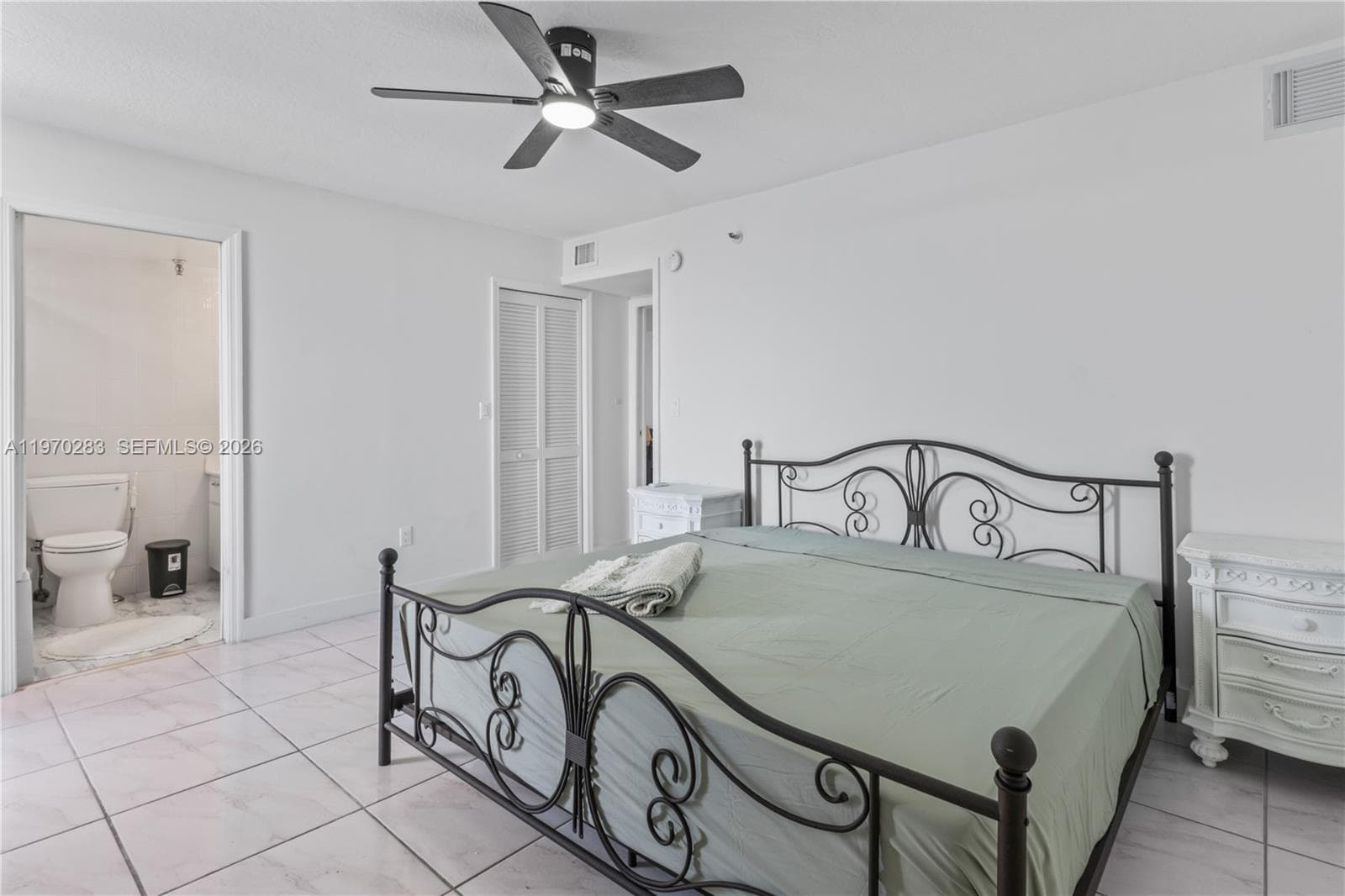Magaluf Towers Condo · #1025 in North Bay Village - Photo 11
