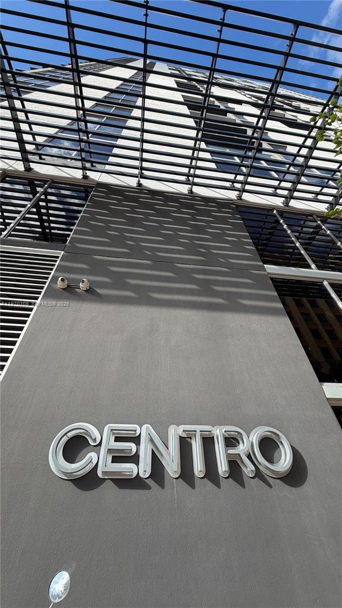 Centro · #1809 in Miami - Photo 1