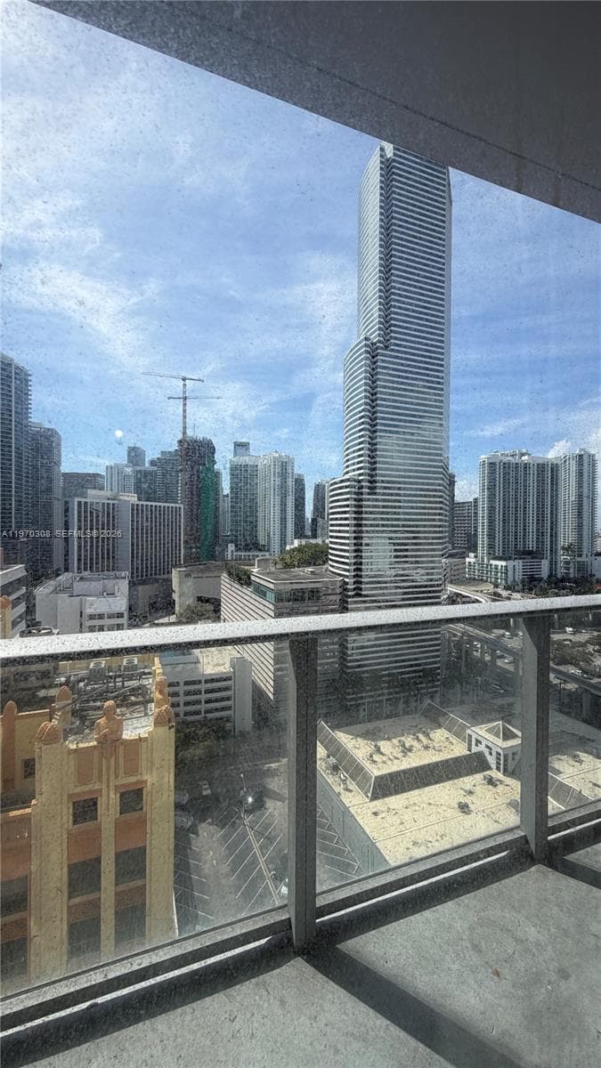 Centro · #1809 in Miami - Photo 9