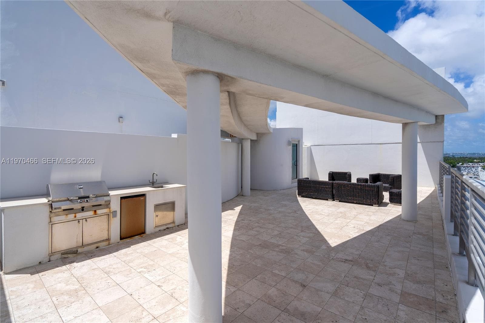 CAPRI SOUTH BEACH CONDO · #PH-4 in Miami Beach - Photo 47