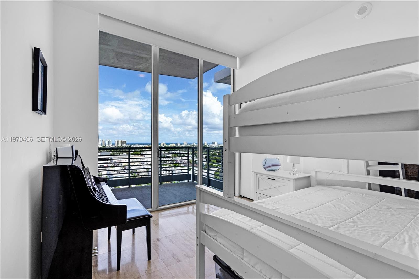 CAPRI SOUTH BEACH CONDO · #PH-4 in Miami Beach - Photo 24