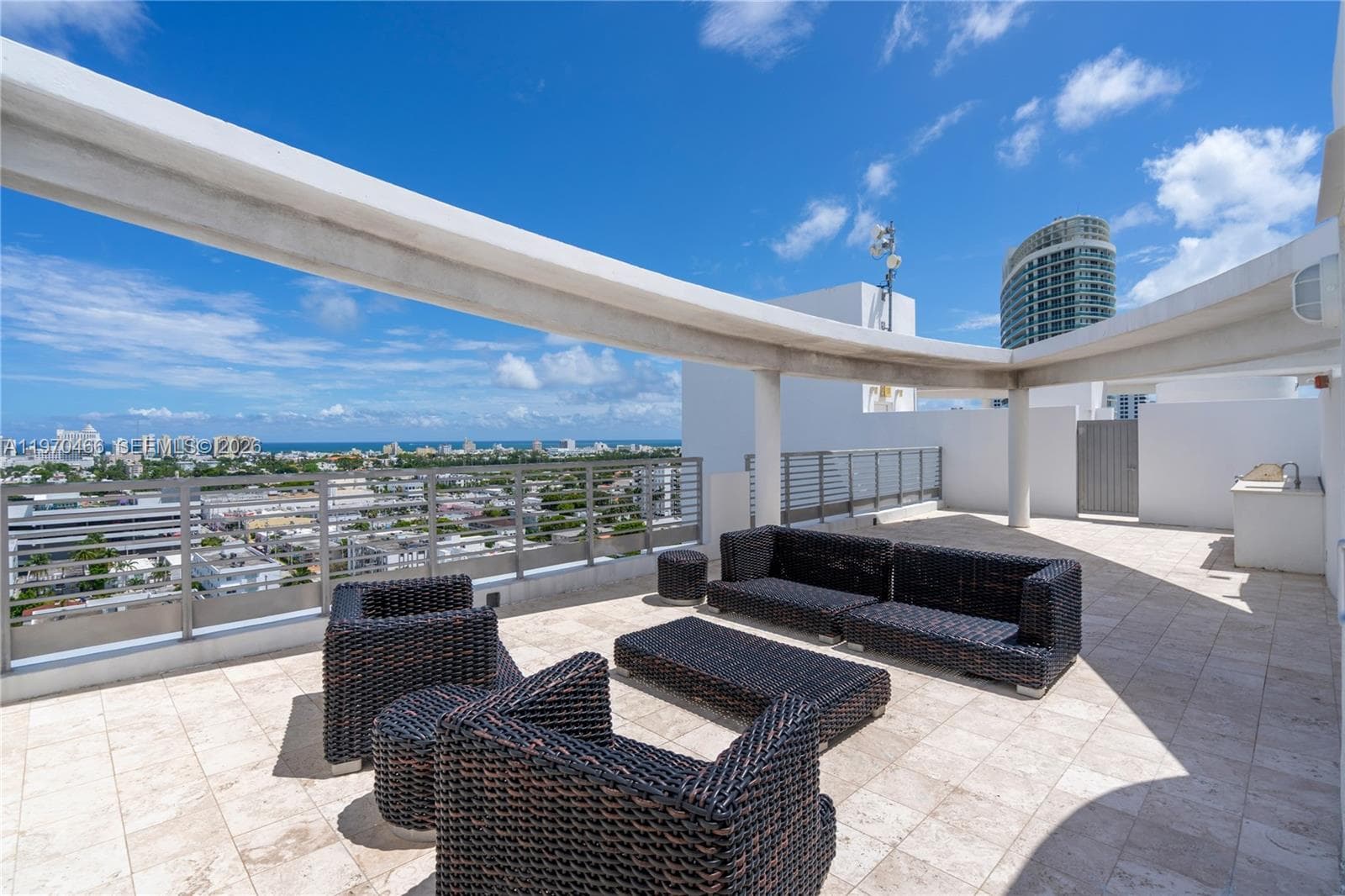 CAPRI SOUTH BEACH CONDO · #PH-4 in Miami Beach - Photo 45