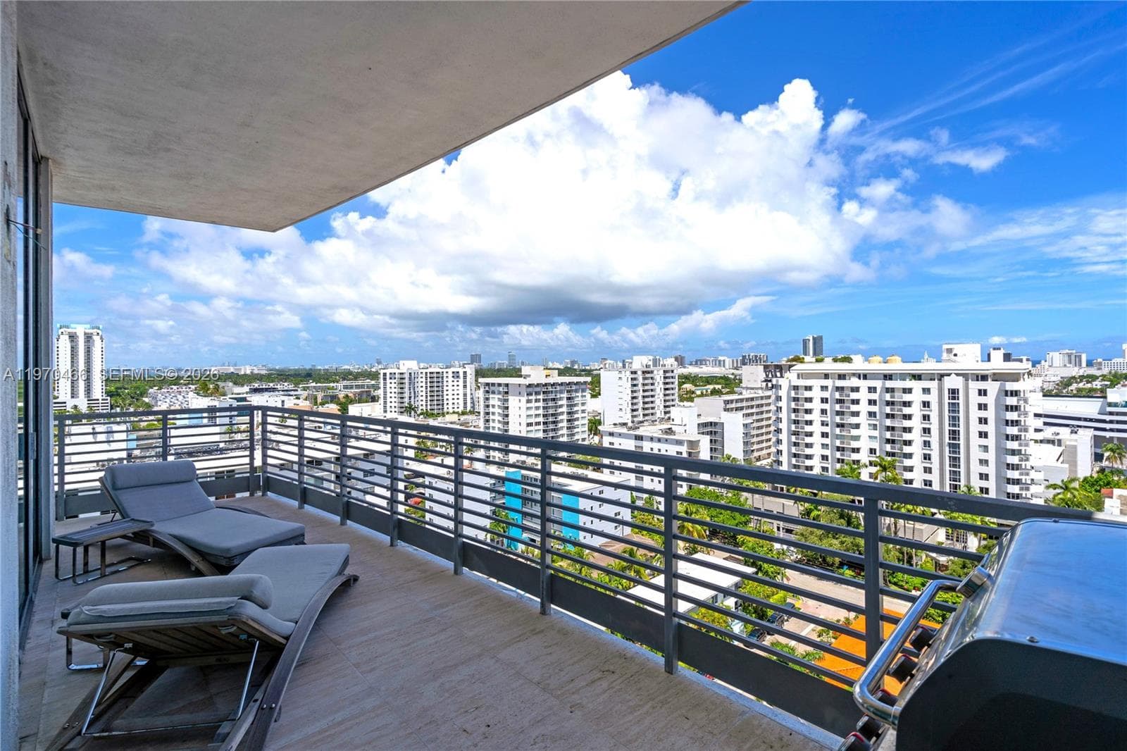 CAPRI SOUTH BEACH CONDO · #PH-4 in Miami Beach - Photo 37