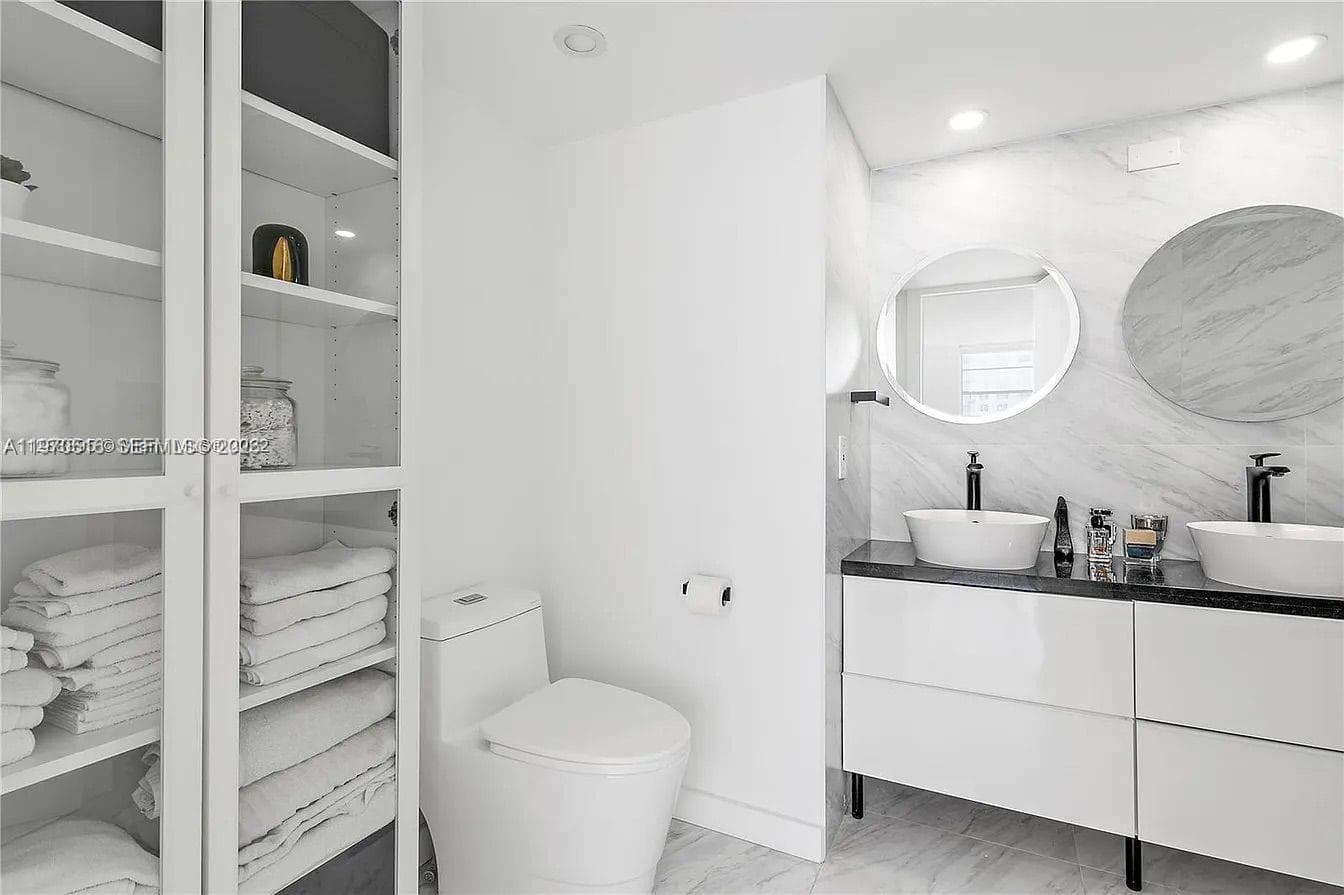 ADMIRALS PORT CONDO-EAST · #1016W in Aventura - Photo 11