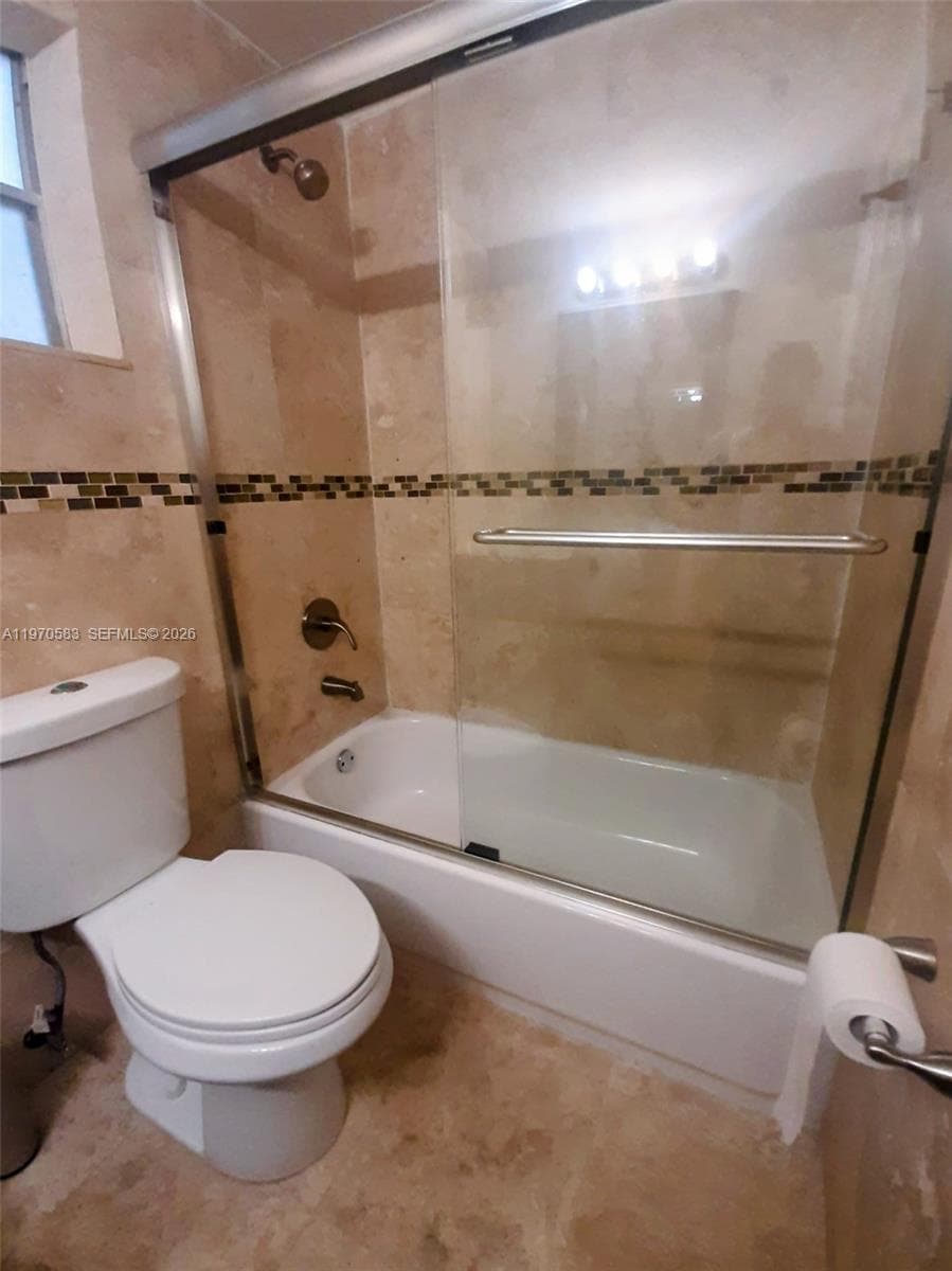 Salem House · #112 in Sunny Isles Beach - Photo 3