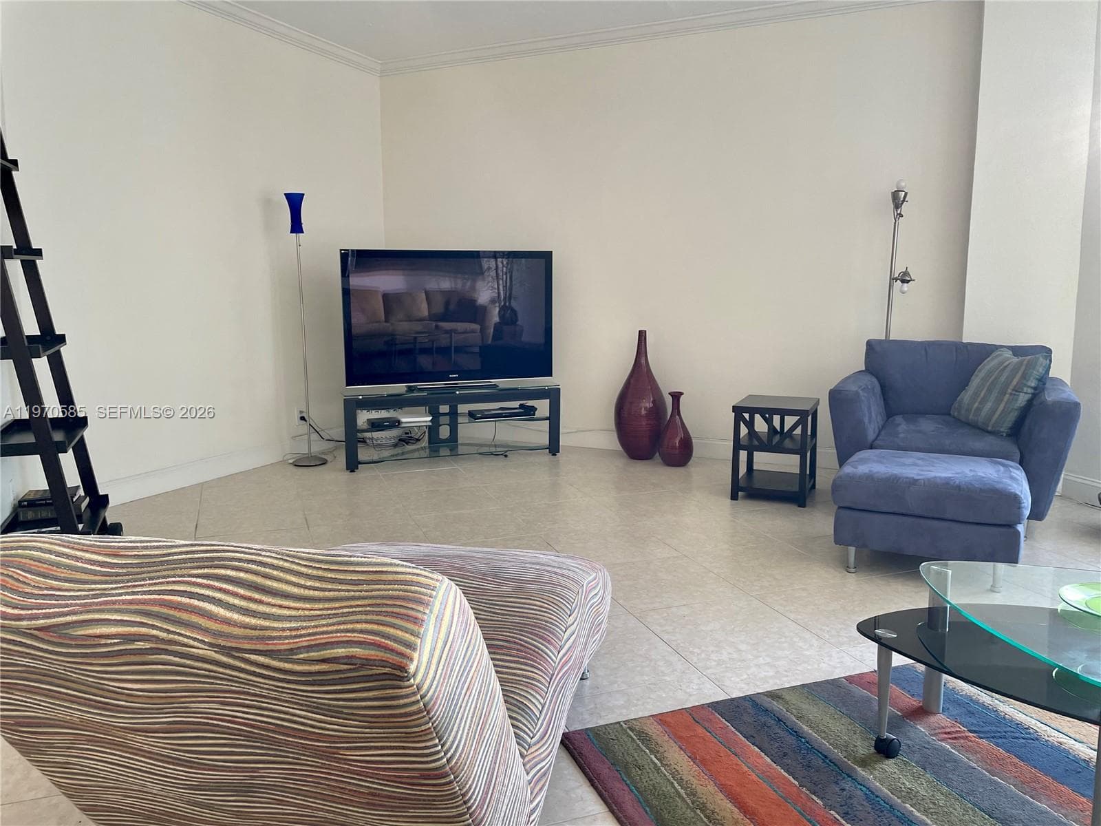 RESIDENCES ON HOLLYWOOD B · #1621 in Hollywood - Photo 4