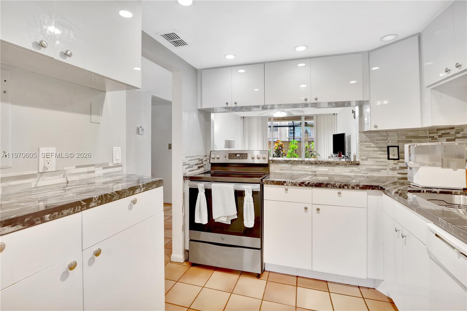 GARDEN OF KENDALL CONDO N · #117 in Miami - Photo 2