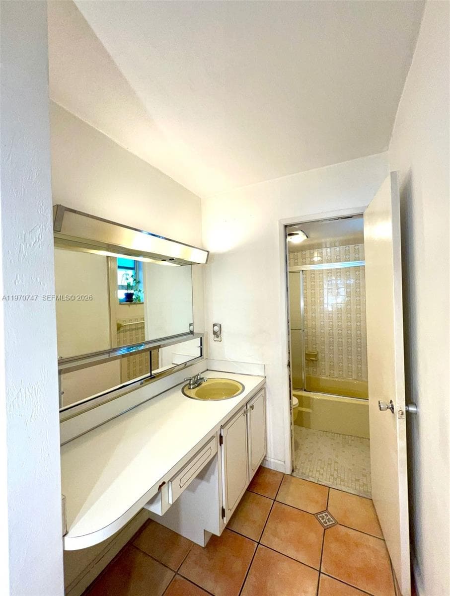 LINCOLN PALACE CONDO · #203 in Miami Beach - Photo 30