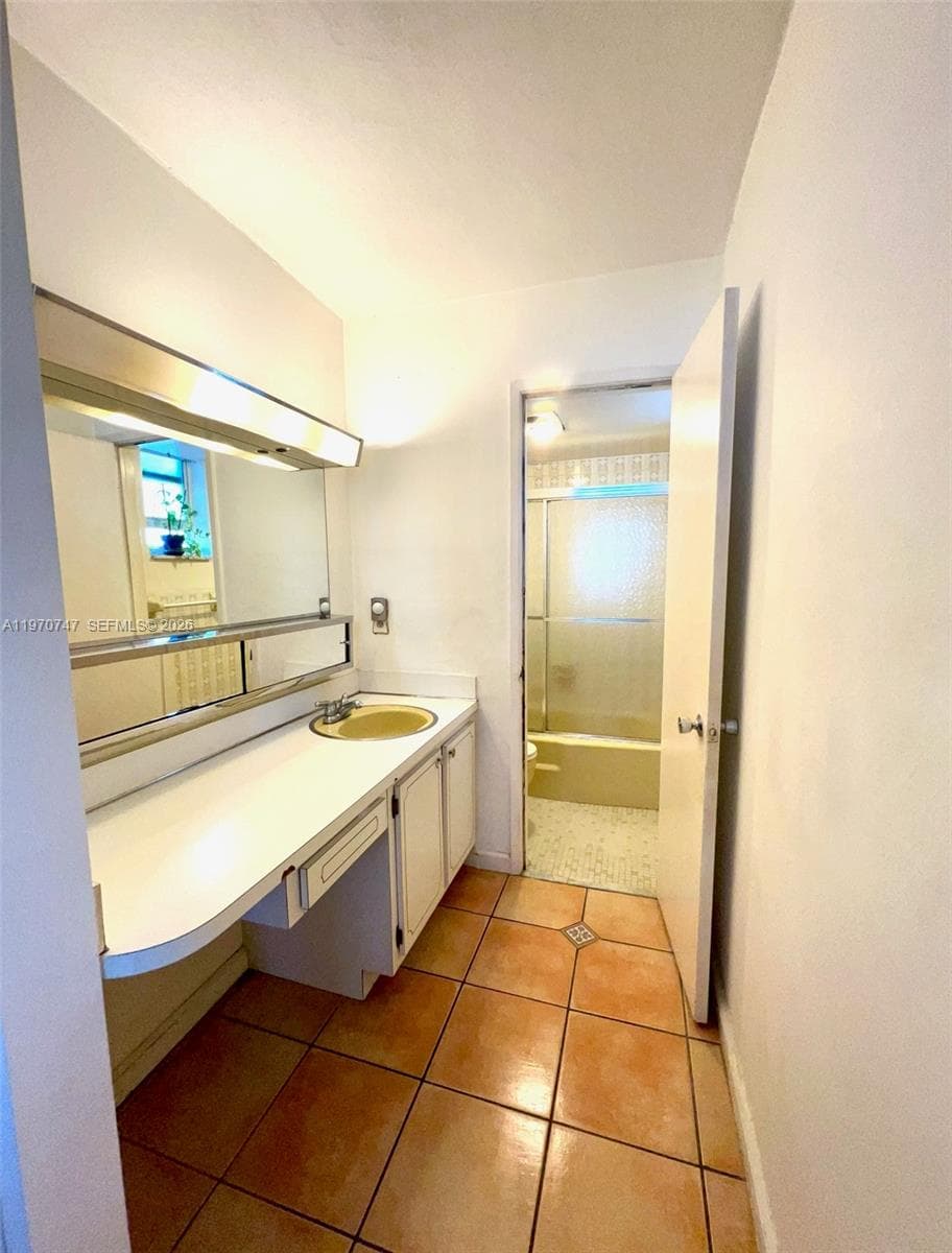 LINCOLN PALACE CONDO · #203 in Miami Beach - Photo 18