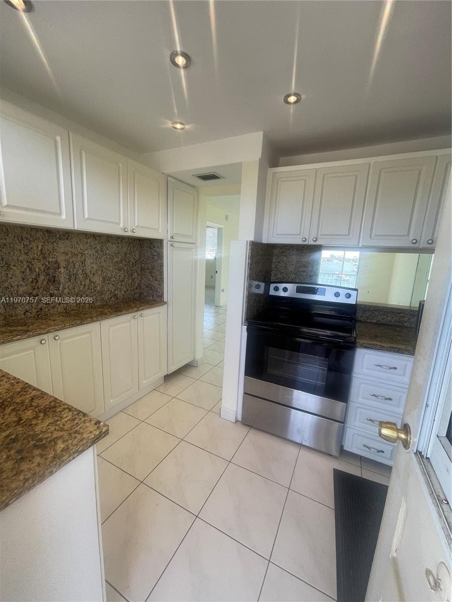 POINT EAST SEC III CONDO · #M511 in Aventura - Photo 10
