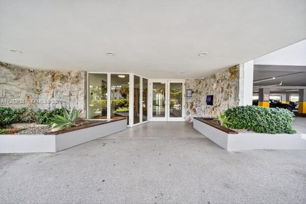 THE ISLANDER CLUB CONDO · #506 in North Bay Village - Photo 5