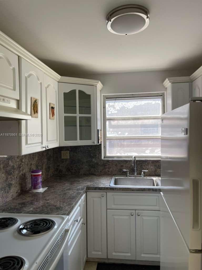RIVIERA ISLES CONDO · #212 in North Miami Beach - Photo 5