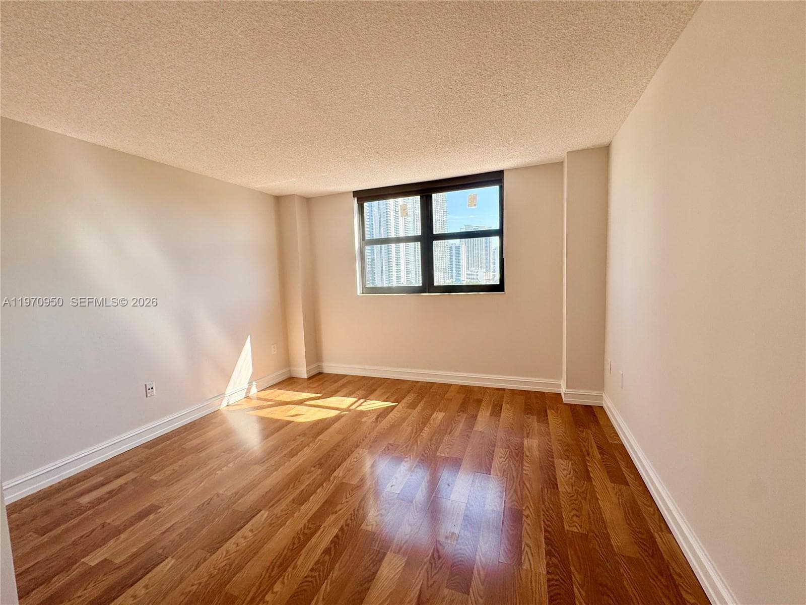 Winston Towers · #1205 in Sunny Isles Beach - Photo 28