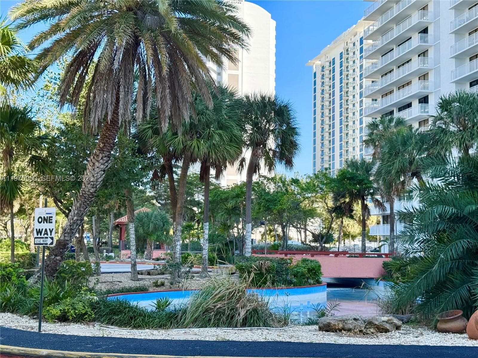 Winston Towers · #1205 in Sunny Isles Beach - Photo 40