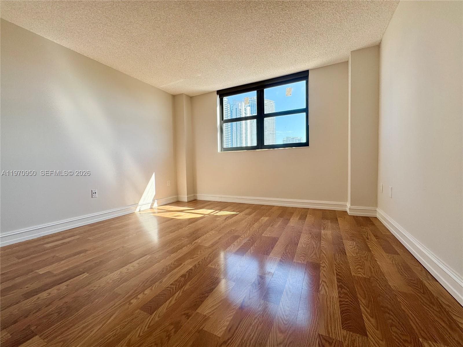 Winston Towers · #1205 in Sunny Isles Beach - Photo 25