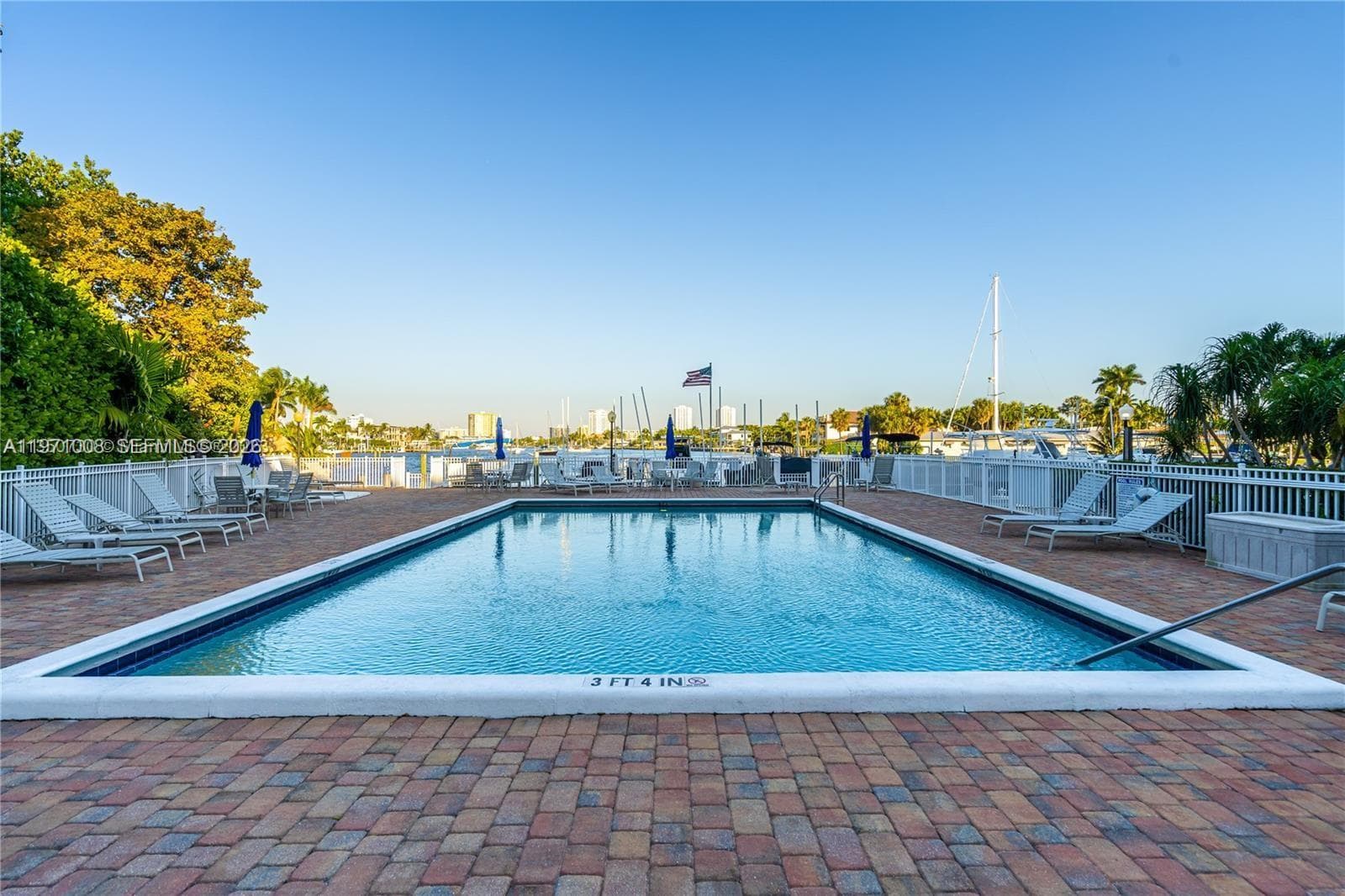 BAY YACHT CLUB · #209 in Pompano Beach - Photo 28