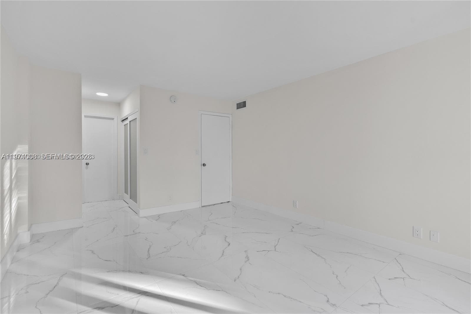 BAY YACHT CLUB · #209 in Pompano Beach - Photo 18