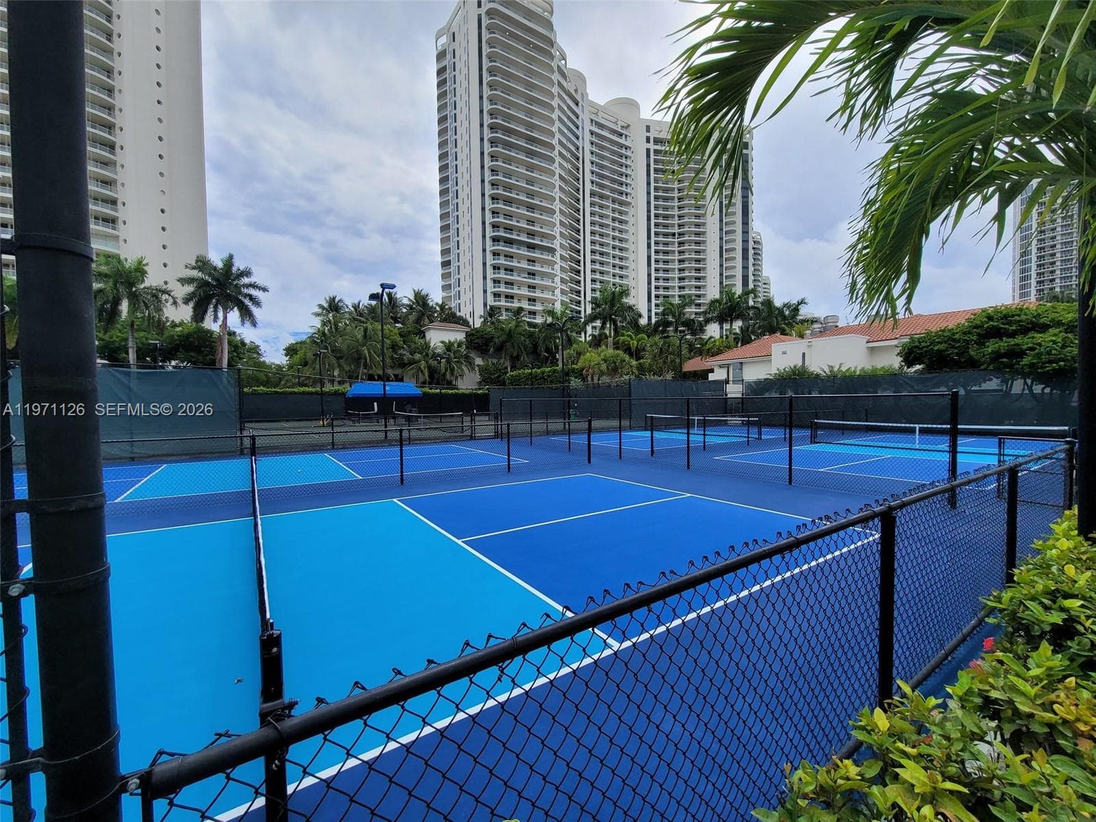 1000 ISL BLVD WILLIAMS IS · #2909 in Aventura - Photo 36
