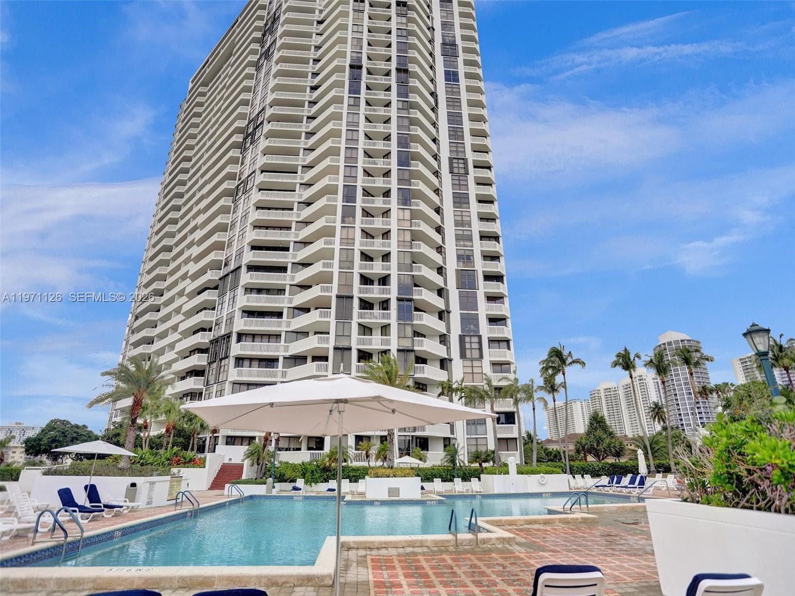 1000 ISL BLVD WILLIAMS IS · #2909 in Aventura - Photo 5